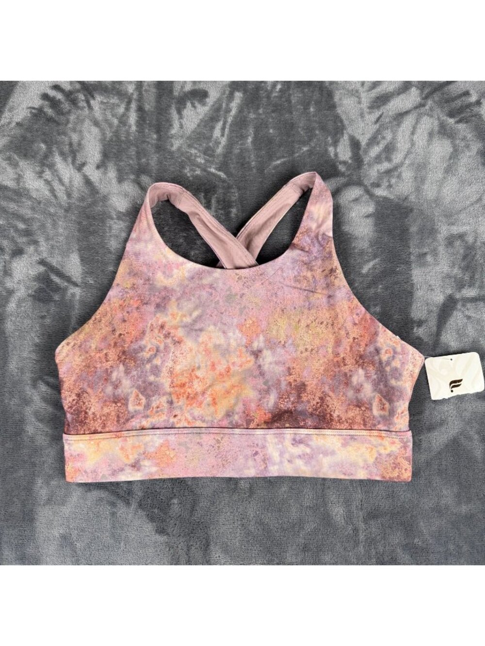 Fabletics Size M Womens Oasis Twist Wireless Racerback Pull On Sports Bra